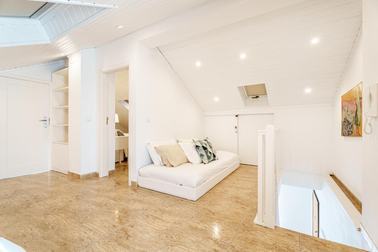Charming Nazare Apartment-1 Minute To The Beach מראה חיצוני תמונה