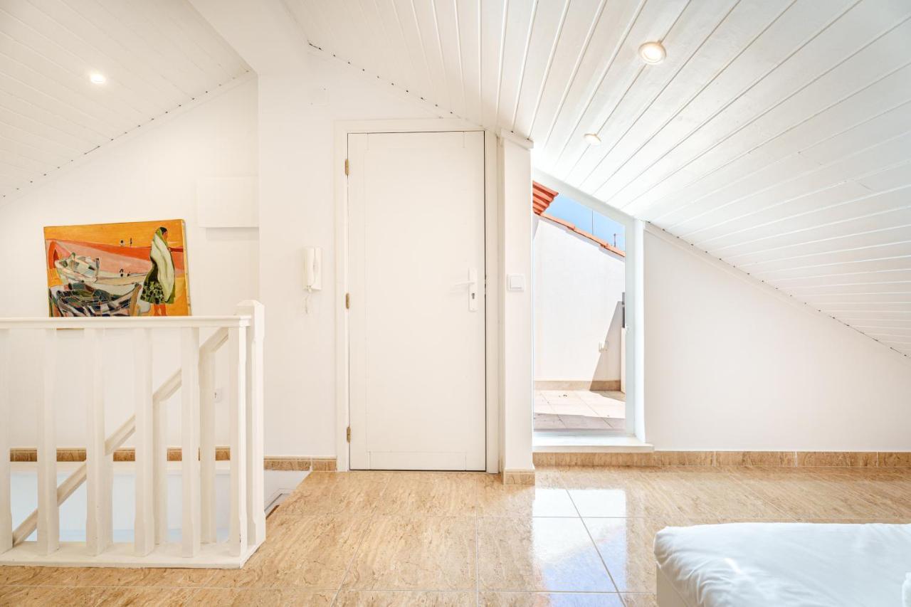 Charming Nazare Apartment-1 Minute To The Beach מראה חיצוני תמונה