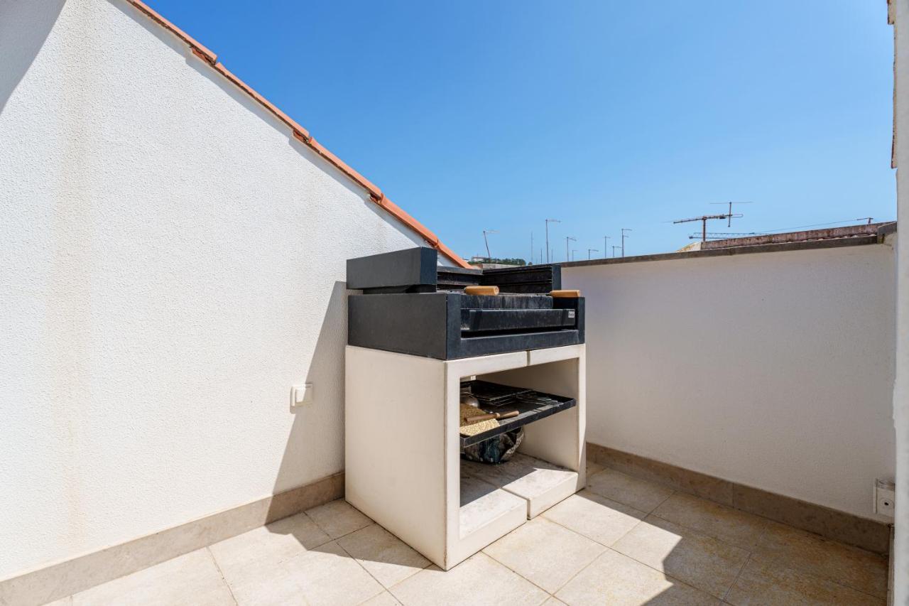 Charming Nazare Apartment-1 Minute To The Beach מראה חיצוני תמונה