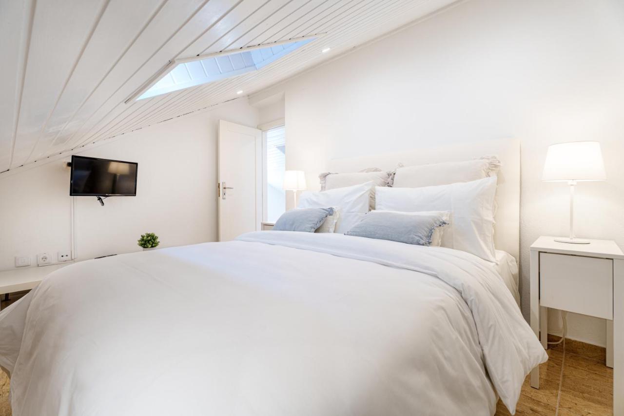 Charming Nazare Apartment-1 Minute To The Beach מראה חיצוני תמונה